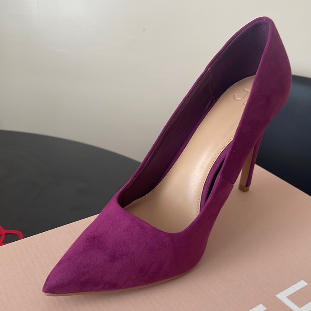 They are shoes that make you look elegant with jeans or dress pants.